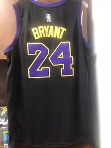New ListingKobe Bryant Lakers Jersey Men’s XL