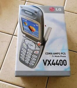 VINTAGE LG VX4400 US CELLULAR TRI-MODE FLIP PHONE GENTLY USED