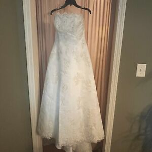 Anjolique Strapless Wedding Dress Beaded Off-White Full Skirt Size 12