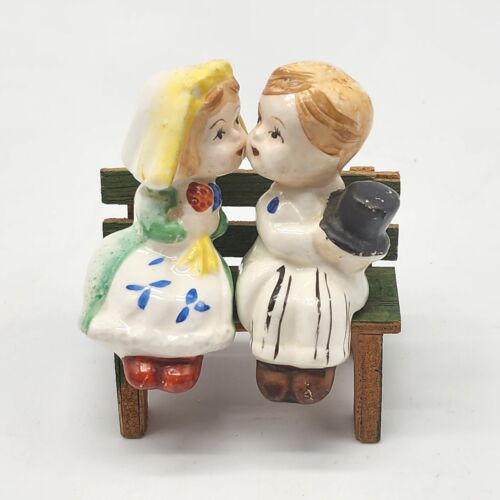 Vintage Kissing Bride Groom On Bench Ceramic Salt And Pepper Shakers Japan