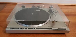 Pioneer PL-200 Direct Drive Stereo Turntable W/Audio Technica 14Sa/N14