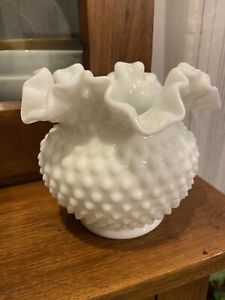 New ListingVintage Fenton Hobnail Ruffled White Milk Glass Vase 4.25