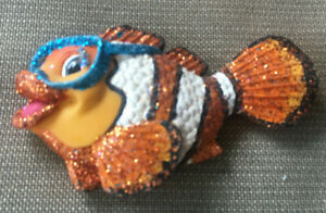 Finding Nemo Clown Fish Blue Swim Mask Goggles Scuba Orange Magnet Glitter
