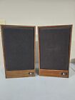 Vintage Teledyne Acoustic Research AR18 Bookshelf Speakers