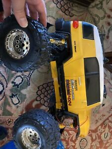 New Bright Toyota FJ Cruiser RC Truck Vehicle UNTESTED No Remote ASIS For PARTS