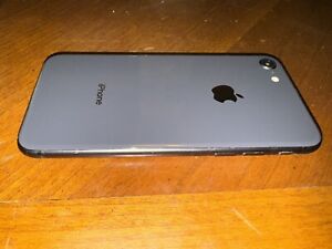 New ListingiOS 14.4 Apple iPhone 8 - 64 GB - Space Gray (AT&T/Cricket)
