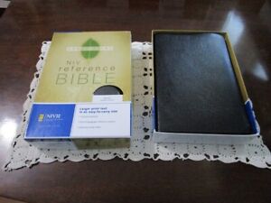 NIV 1984 Large Print Reference Bible *12pt* Personal Size *Black Bonded Leather*