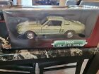 Road Signature 1:18 1968 Shelby GT- 500 KR, Signed by Edsel Ford