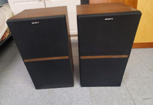 Vintage Sony Floor Speaker SS-U460 3 Way Tower (Pair) Mint Condition 60W/side