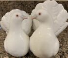 Lladro Couple of White Kissing Doves Lovebirds Porcelain Figurine #1169 Spain