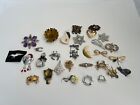 LOT OF BROOCHES SOME SIGNED