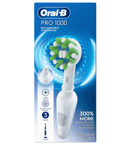 Oral-B Pro 1000 Rechargeable Electric Toothbrush in White (A21)