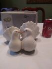Vintage LLADRO Couple of Doves Porcelain Figurine #1169 - Pristine - w/Box