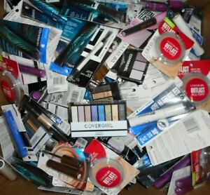 500 PCS WHOLESALE COVERGIRL ASSORTED COSMETICS GREAT FOR RESALE BRAND NEW