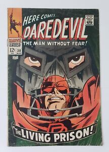 Daredevil #38 (1967) - DD vs. Dr. Doom, Silver Age, $0.12 cover 🔥🔥