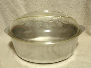 Vintage Household Institute Aluminum Roaster Oval Pan With Decorative Glass Lid