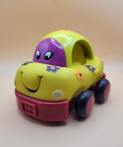 New ListingBattat B. Wheeee-Ls! Pull Back JUST B.YOU Toy Car Yellow Flower Love Bug 🚕