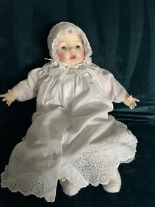 Vintage Madame Alexander Victoria Baby Doll 18