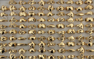 Wholesale Mixed Lots 35pcs Womens Jewelry Gold Plated Alloy Lady's Fashion Rings