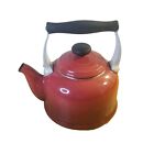 Le Creuset Kettle Red Enamel 2.2 Quart 2.1 Liter Tea Water Whistling Pot Handle