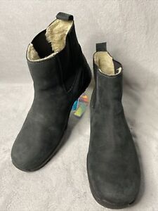 GOLITE Winterlite Winter Boots Womens Size 9.5 US BLACK