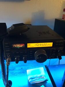 Yaesu FT-840 Radio Transceiver