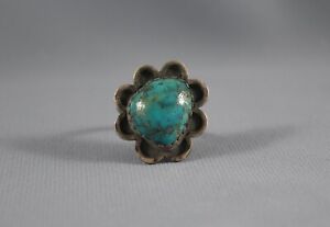Old Pawn Navajo Sterling Silver and Turquoise Ring  Size 10 1/2