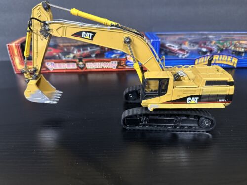 norscot 1:50 365BL Caterpillar Excavator.worked Edition. Free Shipping
