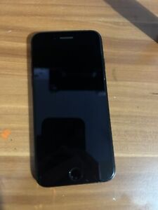 Apple iPhone SE (2020) - Black (AT&T)