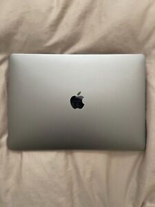 Apple MacBook Pro (13-inch, 2016, Two Thunderbolt 3 ports) - Space Gray