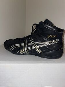 ASICS Dan Gable Ultimate Wrestling Shoes. BLACK/GOLD Color. Size 12