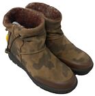 NEW OTBT Fanfare Snow Spikes Boots Women's Size 8 M Pull On Ankle Camo