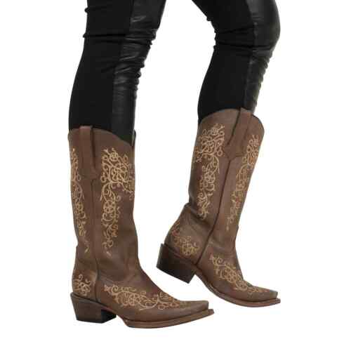 TANNER MARK Leather Brown Flower Pattern Stitched Snip Toe Boot Stacked 8 Gifts
