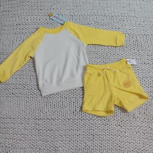 NWT Cat & Jack Terry Cloth  Short Set Yellow And White Unisex 18 Month