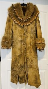 Women sheepskin coat From Turkey Size S-M