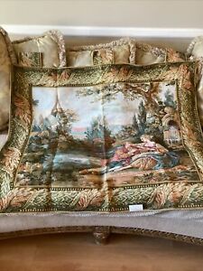 VTG French Tapestry Medieval Romantic Home Décor Tapestry/Wall Hanging 44”x36”