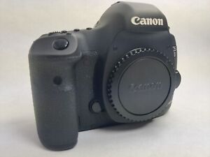 Canon EOS 5D MARK III Extremely low Shutter count 6768.
