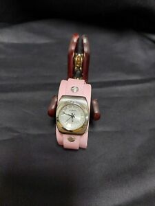 fossil watch women Pink leather band