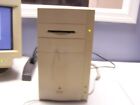 Macintosh Quadra 800 M1206 32MB RAM, 1GB HD, 1.44 Floppy Drive. System 7.5.3