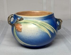 ROSEVILLE POTTERY, PINECONE, BLUE 3
