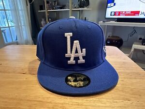 New ListingRoyal Blue LA Dodgers Patched New Era Fitted Size 7 1/4 Brand New Nice