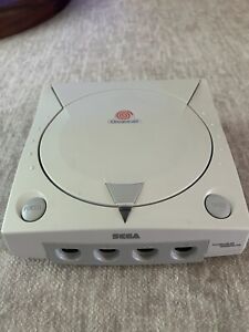Sega Dreamcast Console Bundle