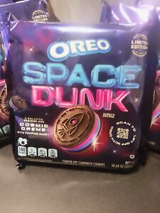 NABISCO OREO Space Dunk Cosmic Creme Chocolate Sandwich Cookies 10.68 oz