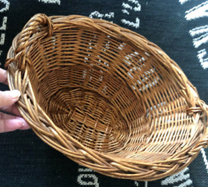 Vtg Small Oval Willow Clothes LAUNDRY BASKET Side Handles Doll Child Size Mini A