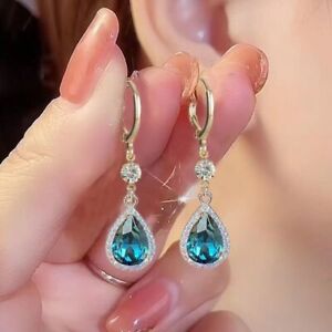 Fashion Waterdrop Tassel Crystal Earrings Drop Dangle Women Wedding Jewelry Gift