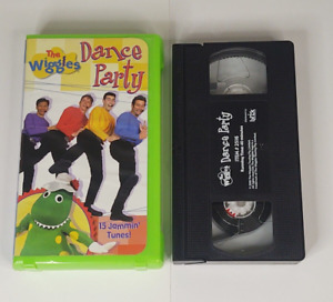 THE WIGGLES Dance Party VHS Video Tape Clamshell (1995) TESTED EUC