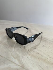 PR 08YS Unisex Sunglasses With Box - Black/Dark Grey