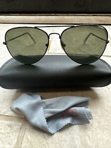 Ray-Ban Aviator Large Polished Black / G-15 Green 58mm Sunglasses
