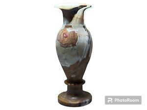 Elegance in Stone: Handcrafted Onyx Marble Flowers Vase (3x8)
