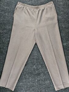 Alfred Dunner Women's Brown Straight Casual Pants Size 12